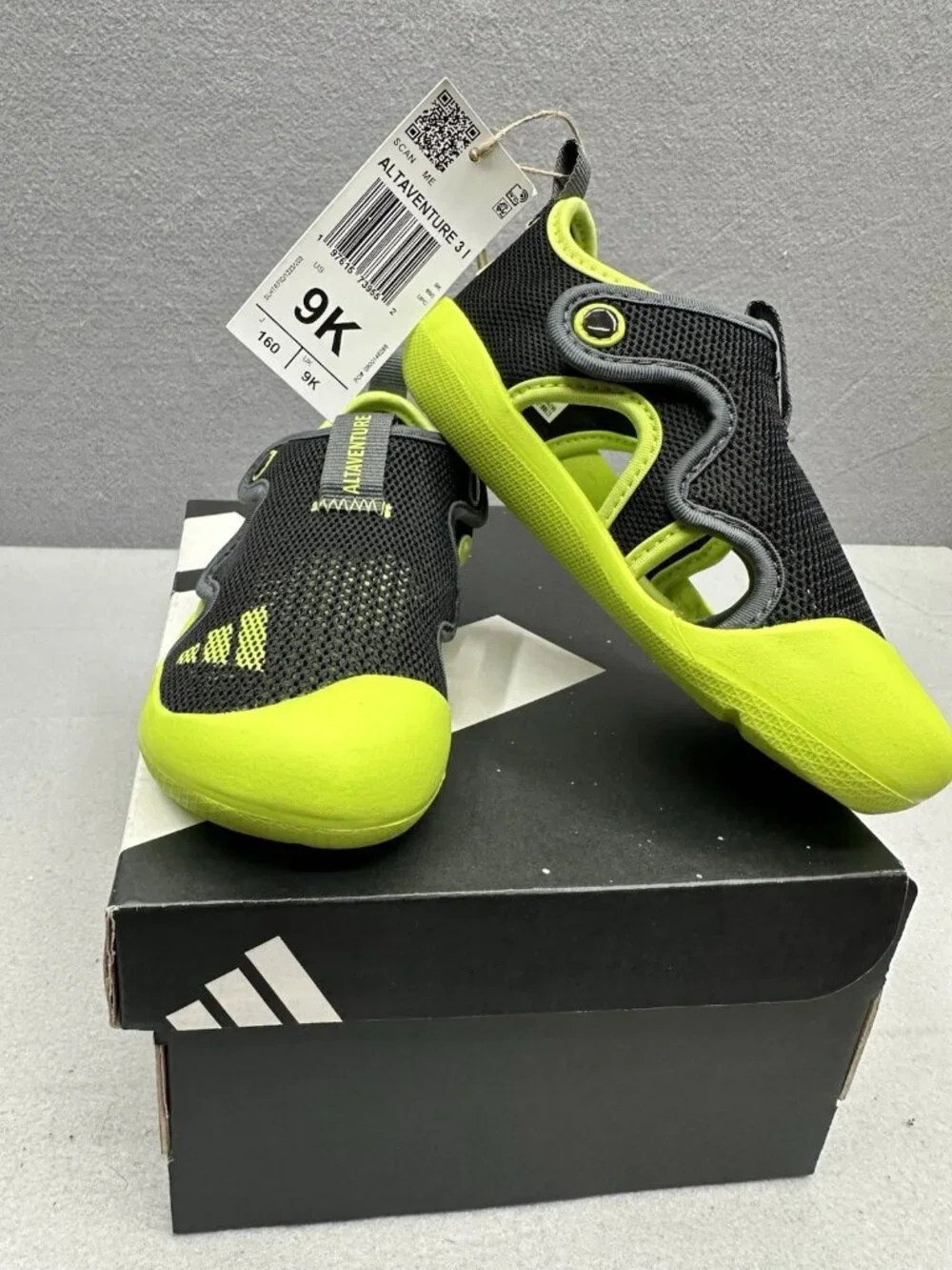 Adidas Kids Altaventure 3 Water Shoe Toddler Size 9K Unisex Black Lime